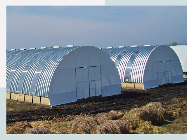 Сельскохозяйственные здания в Североморске