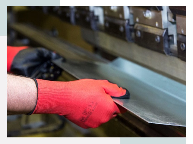 Гибка металла в Североморск от 642 руб. - Надёжно и быстро